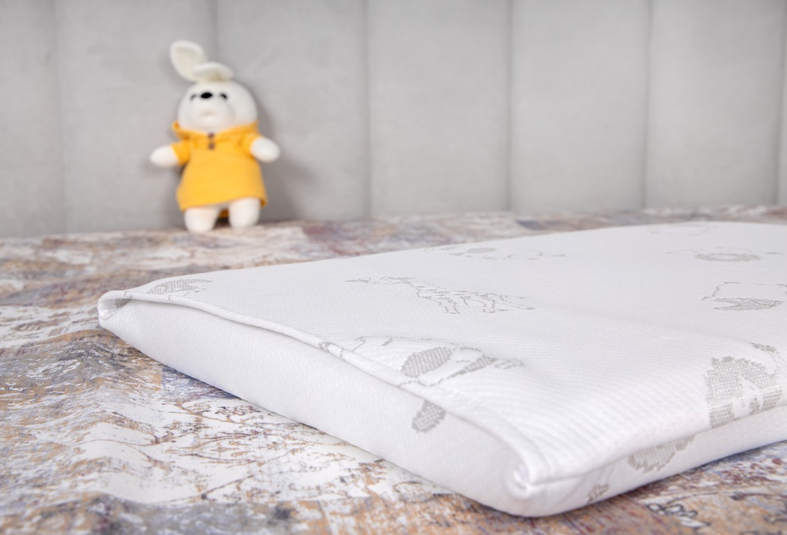 подушка junior 0+