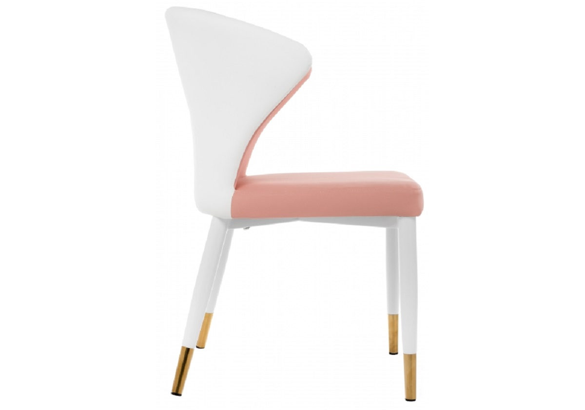 стул с золотыми наконечниками