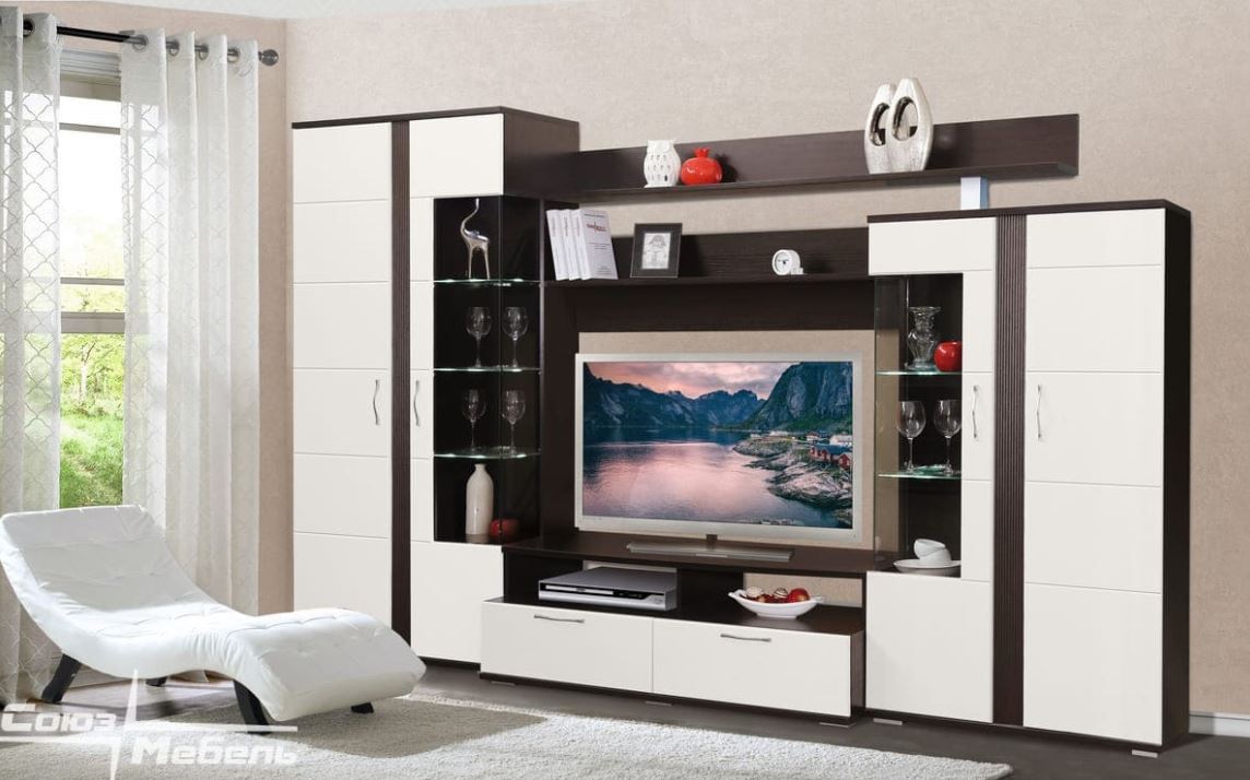 стенка хилтон-1