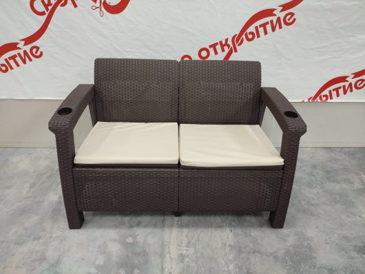 Двухместный диван Yalta Sofa 2 Seat - купить за 13350.00 руб.